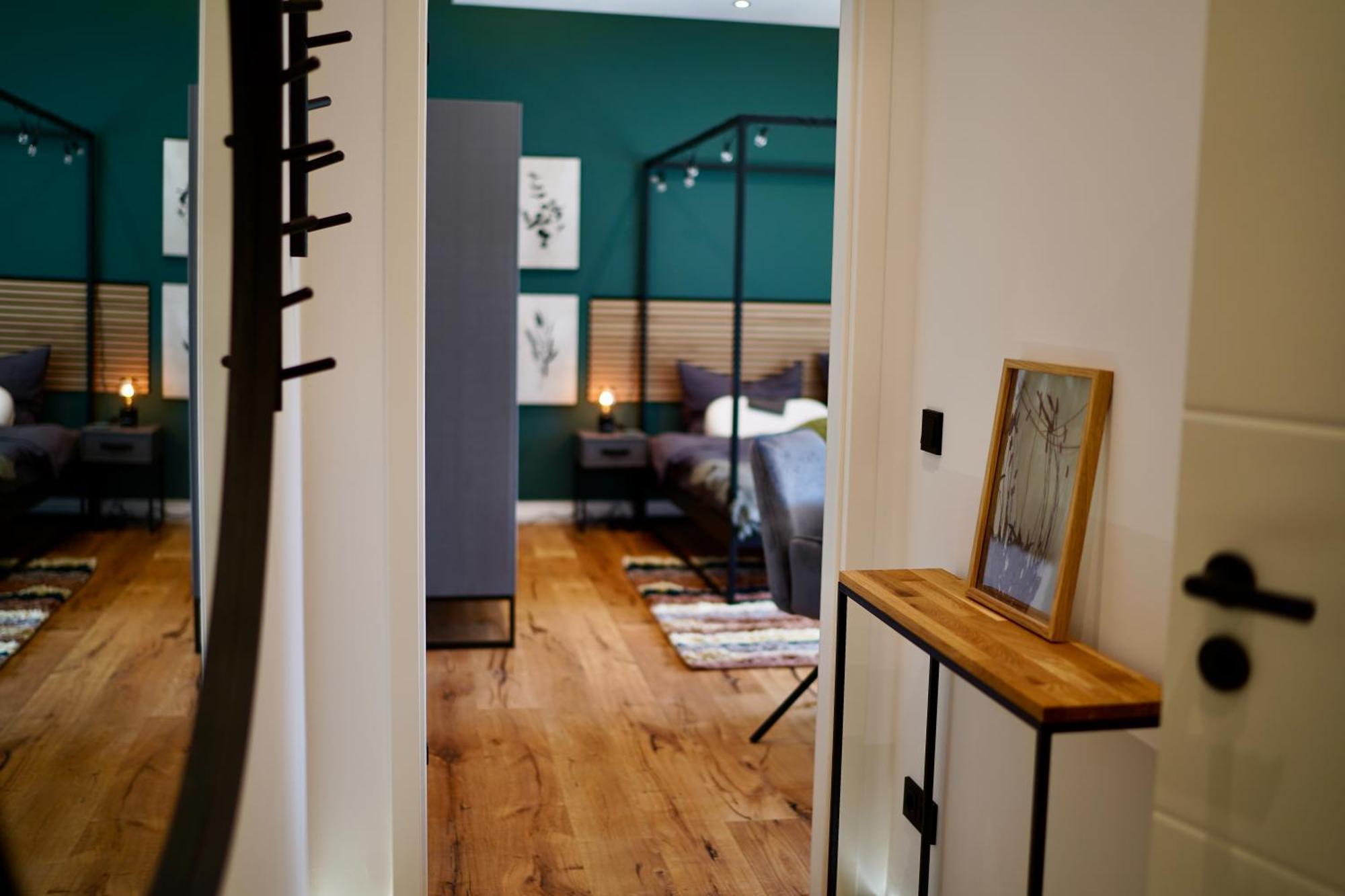 Edler Wohnraum Luxurioeses Studio Im Zentrum Mit Balkon, Kaffeevollautomat, Klima & Parkplatz Zwickau Exterior foto