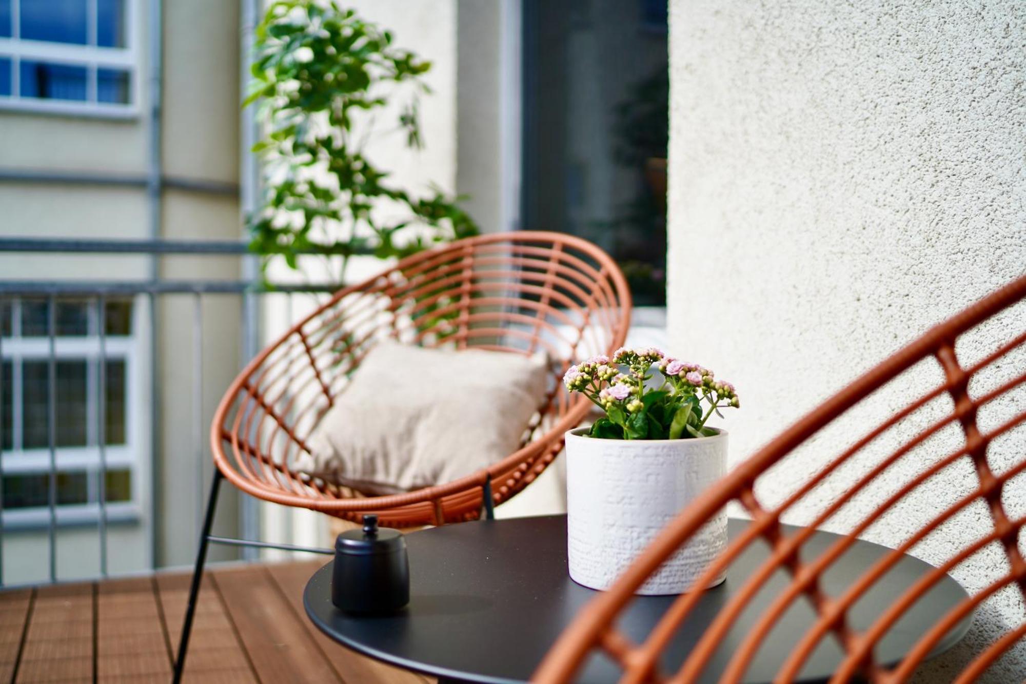 Edler Wohnraum Luxurioeses Studio Im Zentrum Mit Balkon, Kaffeevollautomat, Klima & Parkplatz Zwickau Exterior foto